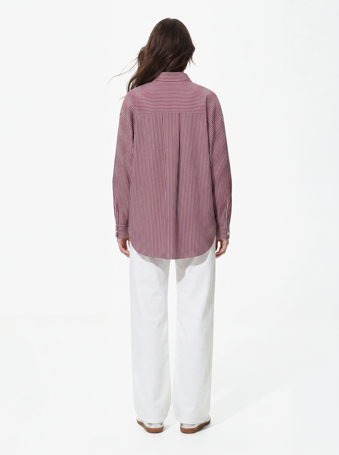 model_shot-front_full
